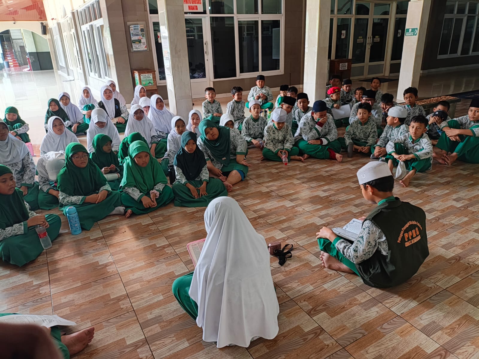 Menumbuhkan Keberanian dan Bakat Dakwah Siswa Melalui Gema Syiar Cilik DTA Al-Manar